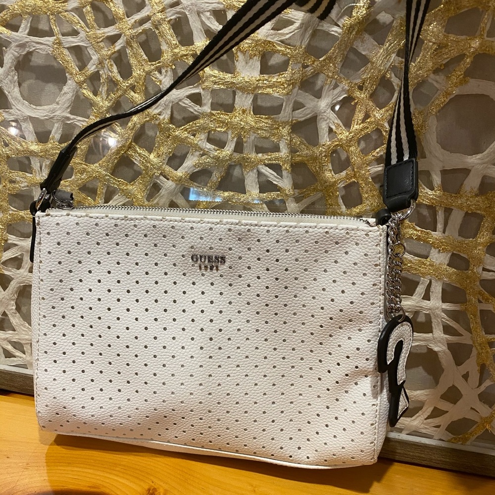 Guess Crossbody Bag White NWT